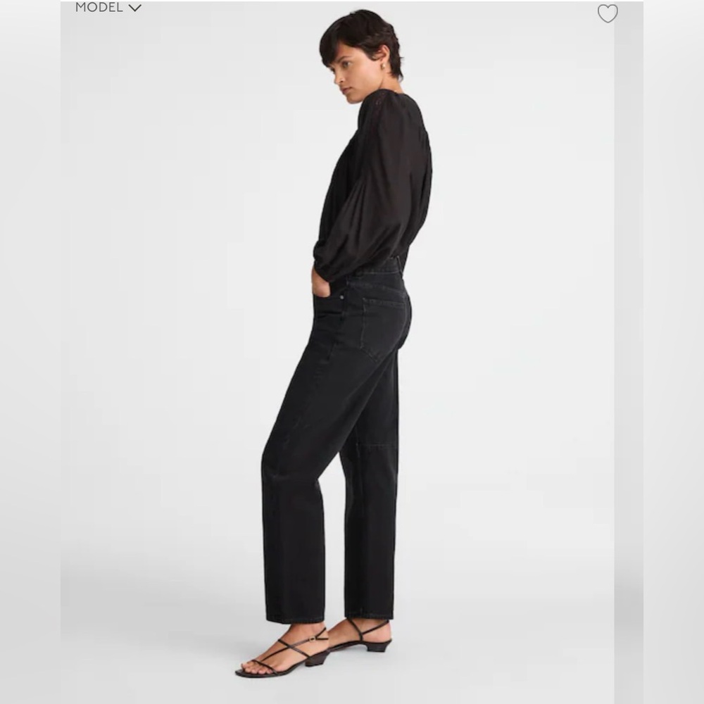 Madewell The Darted Barrel-Leg Jean - Picture 3 of 9